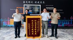 中国数控机床展正在沪举行上海壹亘携高端五轴